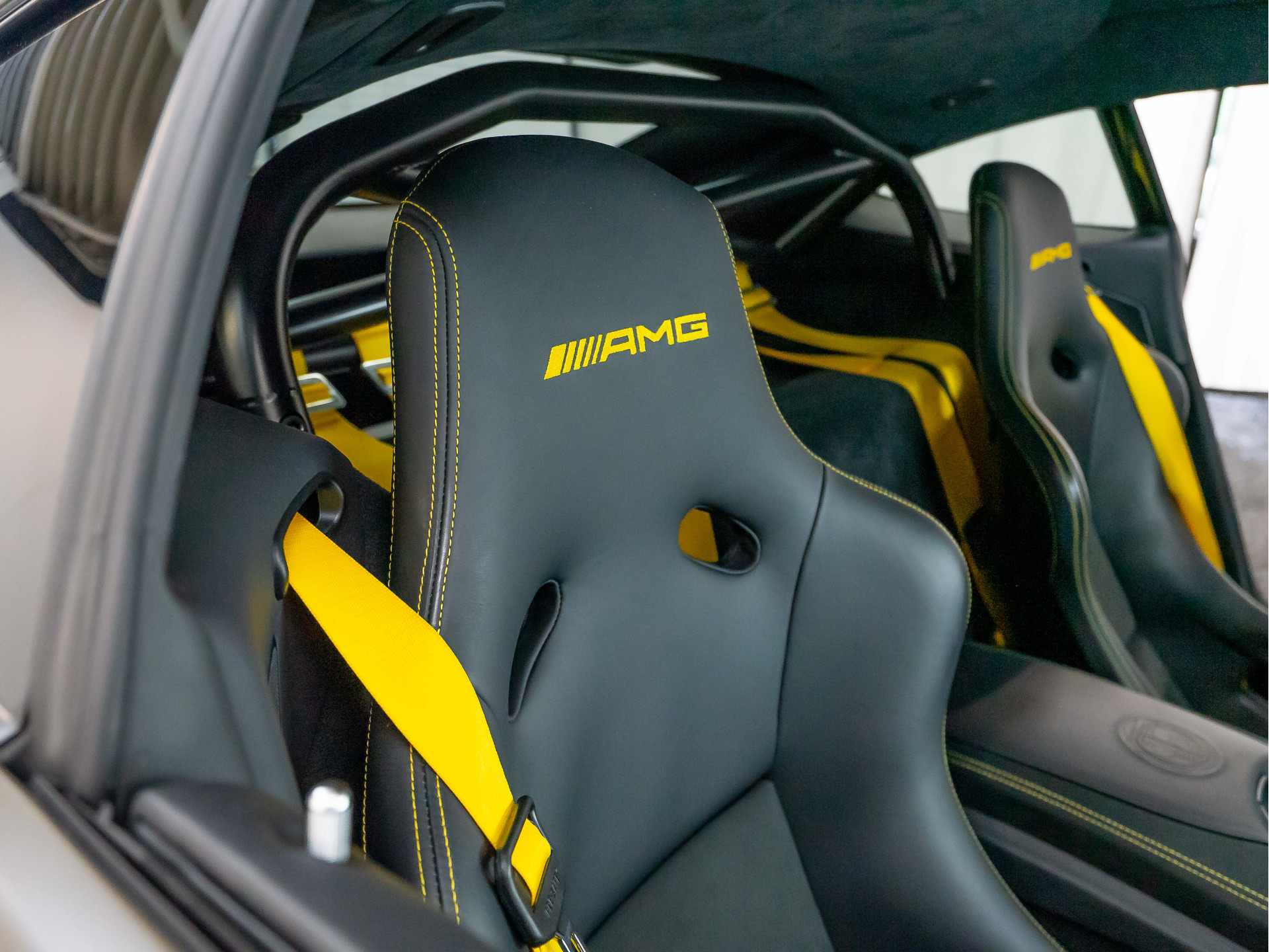 Mercedes-Benz AMG GT 4.0 R Pro 1/750 | NL auto | Full Xpel 45221529-20.jpg | Partner Website