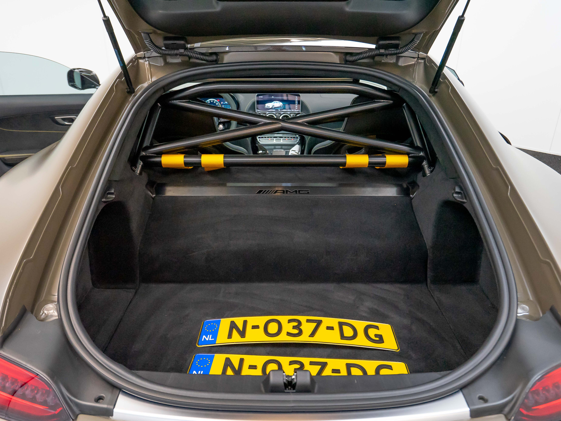 Mercedes-Benz AMG GT 4.0 R Pro 1/750 | NL auto | Full Xpel 45221529-26.jpg | Partner Website